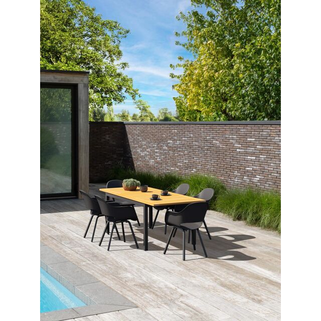 Amalfi tuinset met verlengbare tafel in zwart aluminium naturel teak met 6 Artena tuinstoelen